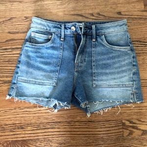 Good American high waisted shorts Size 26/2